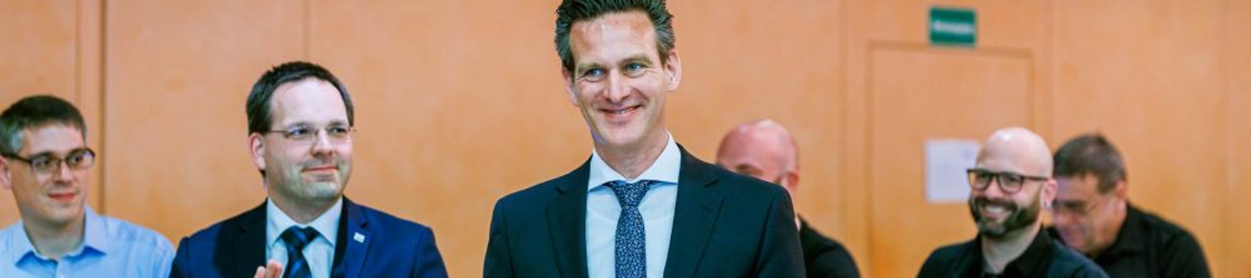 Jürgen Thier wird zum Ehrenvorsitzenden gewählt